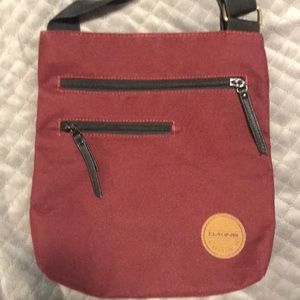 Dakine Crossbody Purse